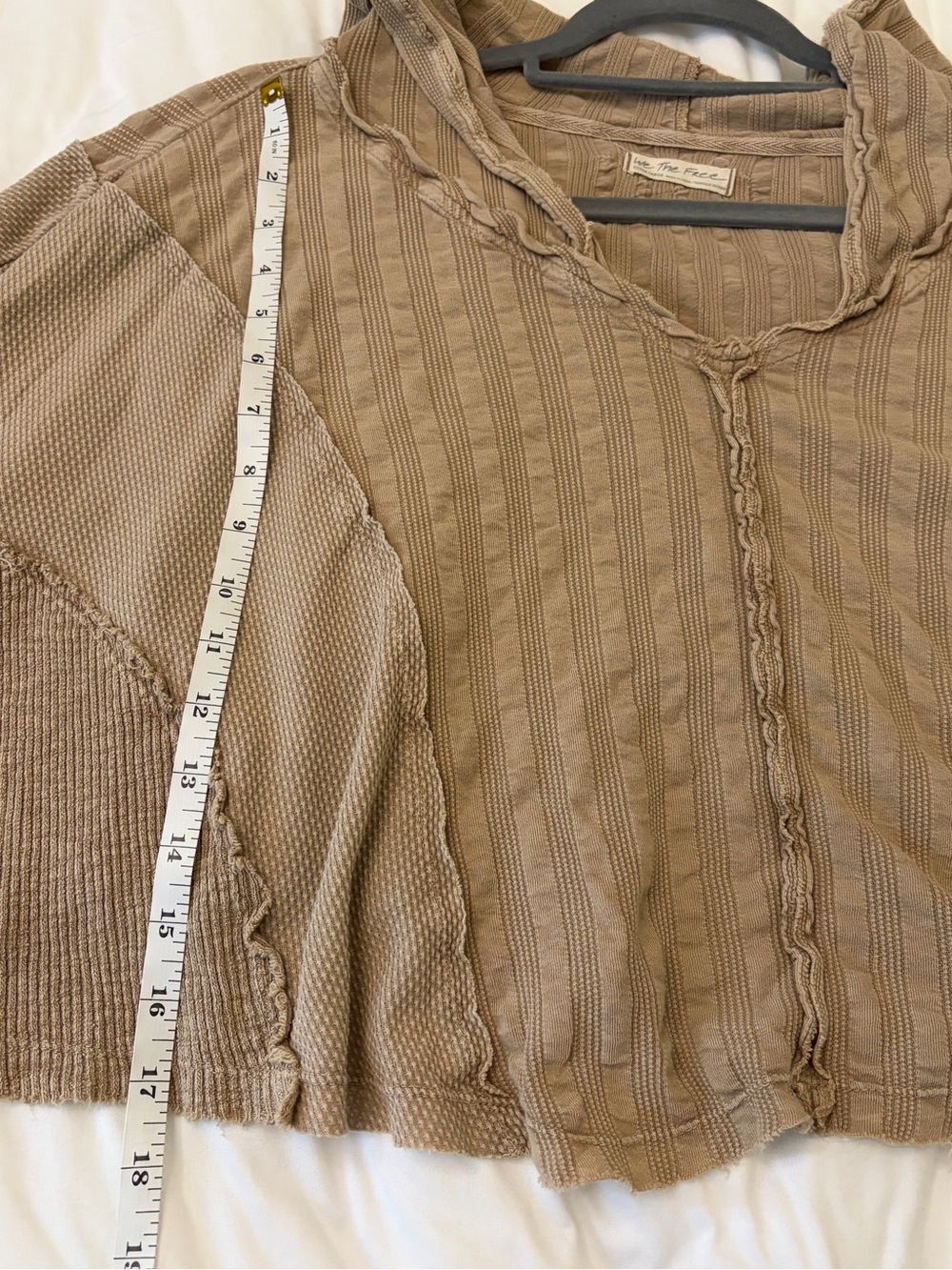 Free People We The Free Aries Hoodie Taupe Hooded Thermal Patchwork Cropped Top - Picture 9 of 11